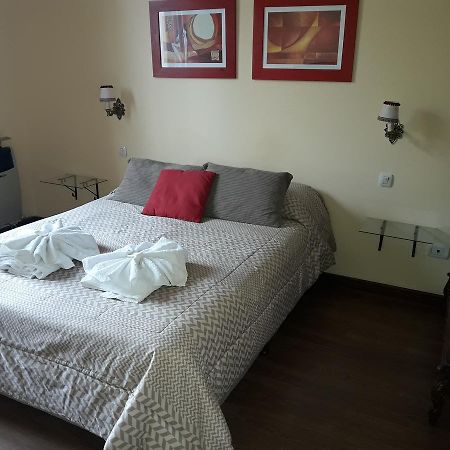 Hotel Nuevos Horizontes à Tandil Extérieur photo