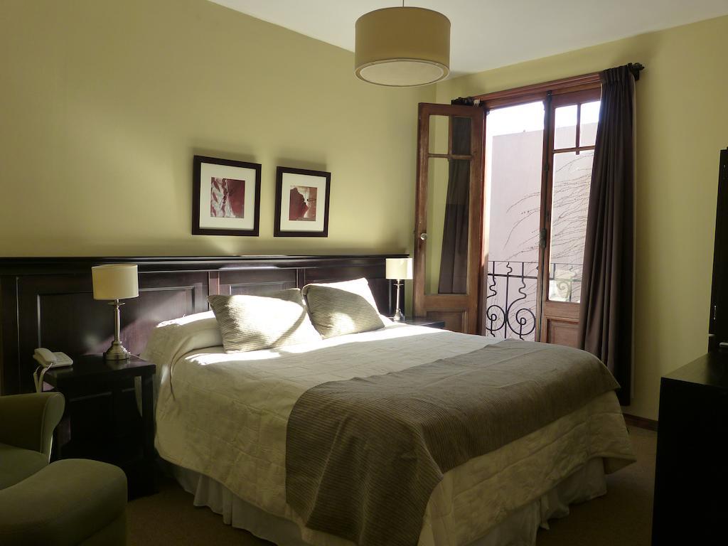 Hotel Nuevos Horizontes à Tandil Chambre photo